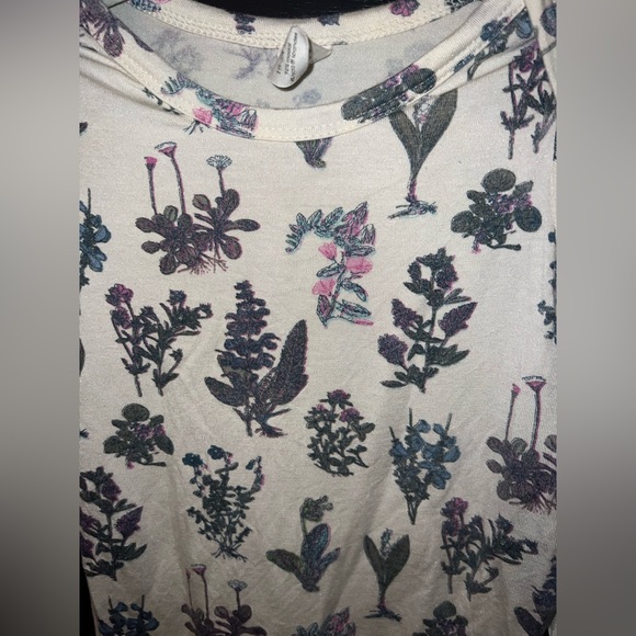 Kate Quinn The Woods Collection Long Sleeve Onesie - Picture 3 of 5